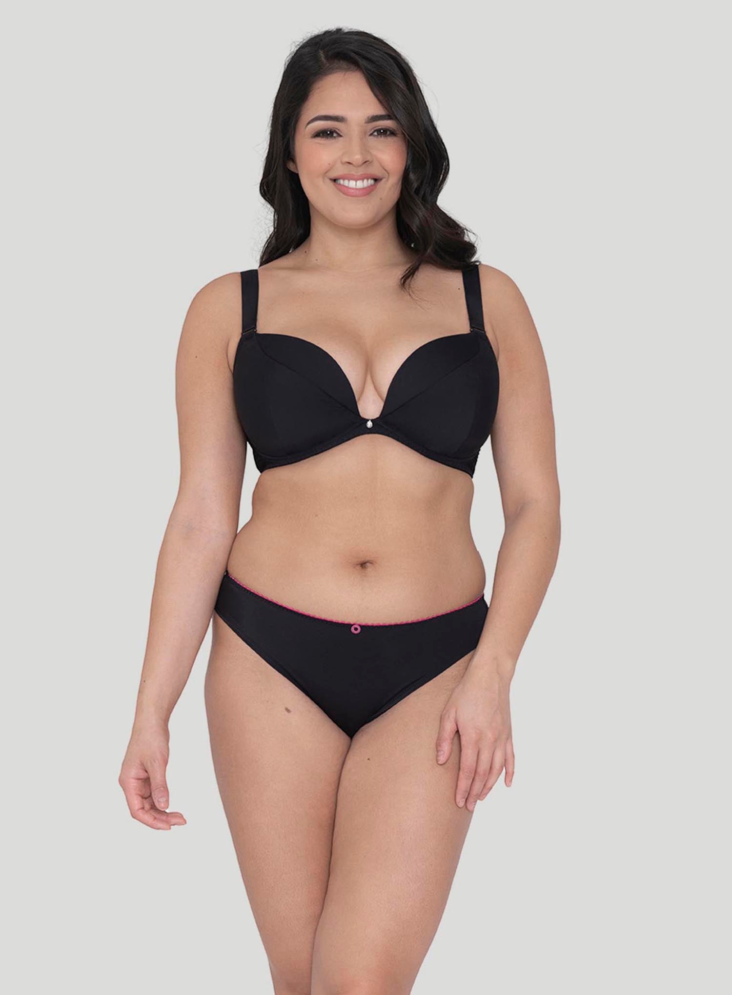 Plus Size Black Moulded Underwired Full Cup Multiway Bra With