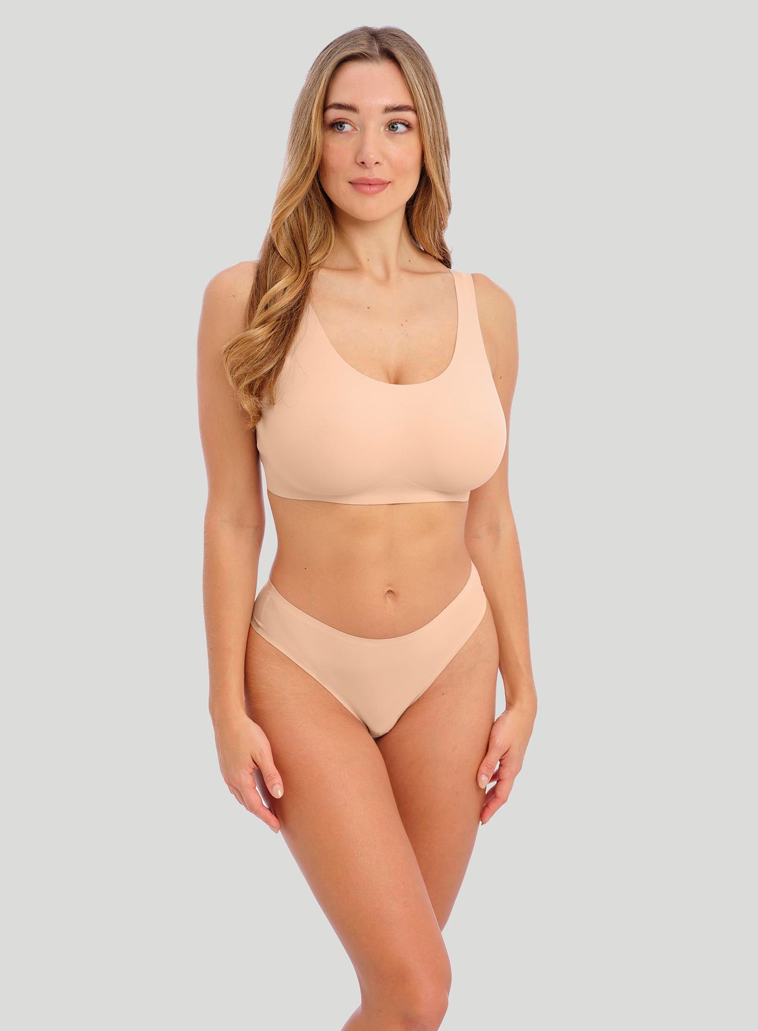 Fantasie: Smoothease Invisible Stretch Thong Natural Beige – DeBra's