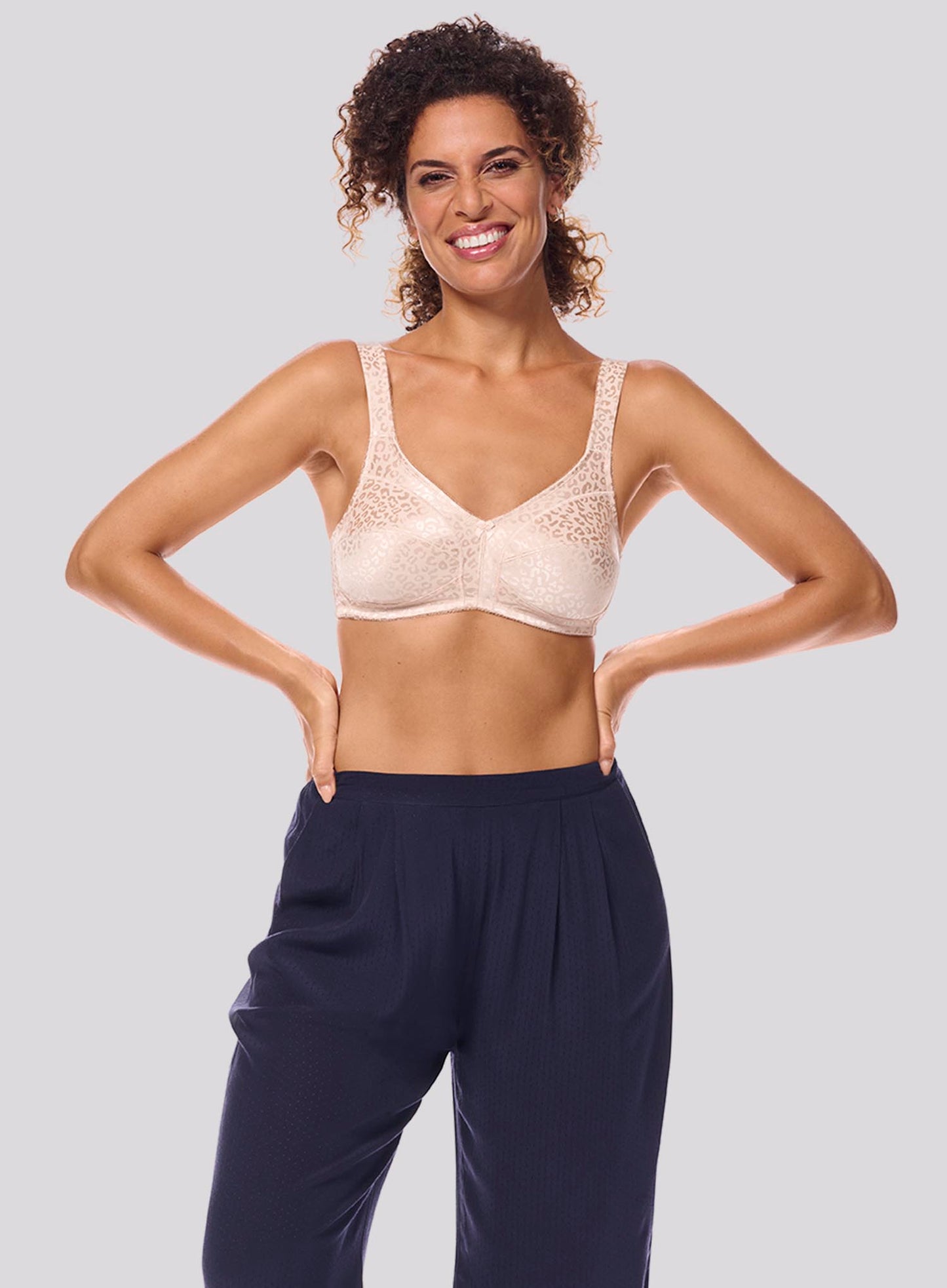 Amoena: Jenna Soft Wire Free Mastectomy Bra Blush