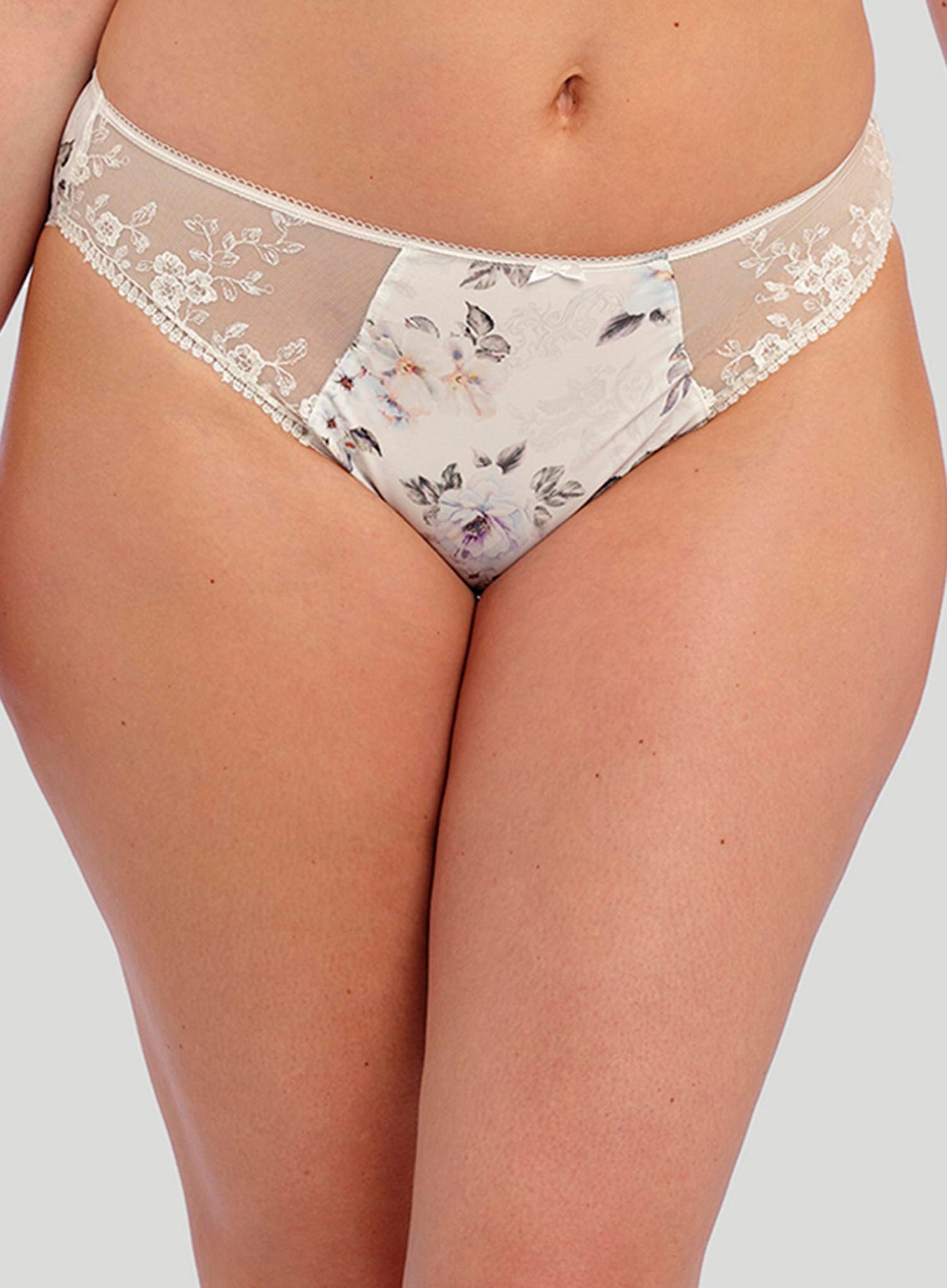 Fantasie: Lizbeth Brief Ivory