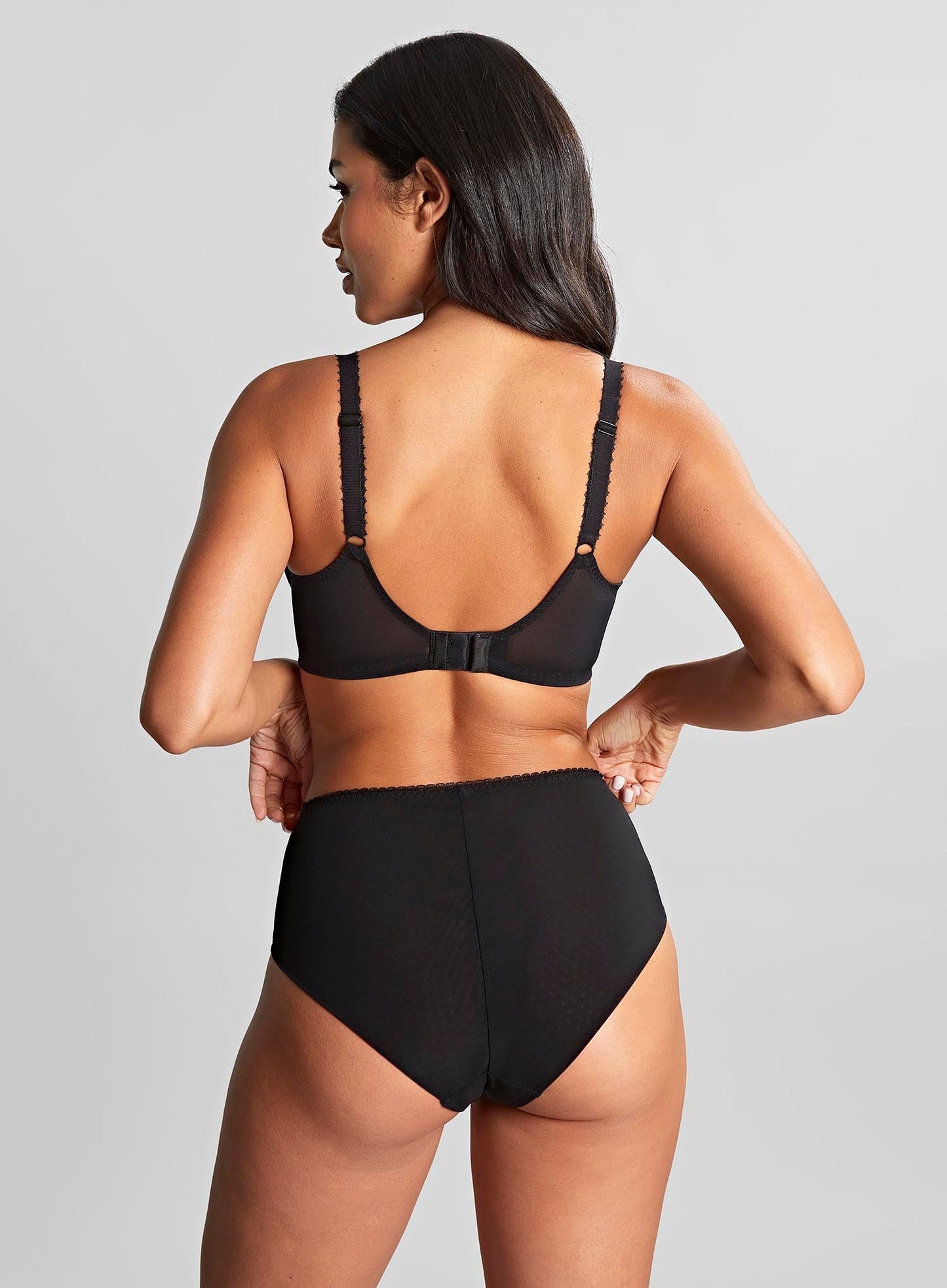 Panache: Meadow Deep Brief Black