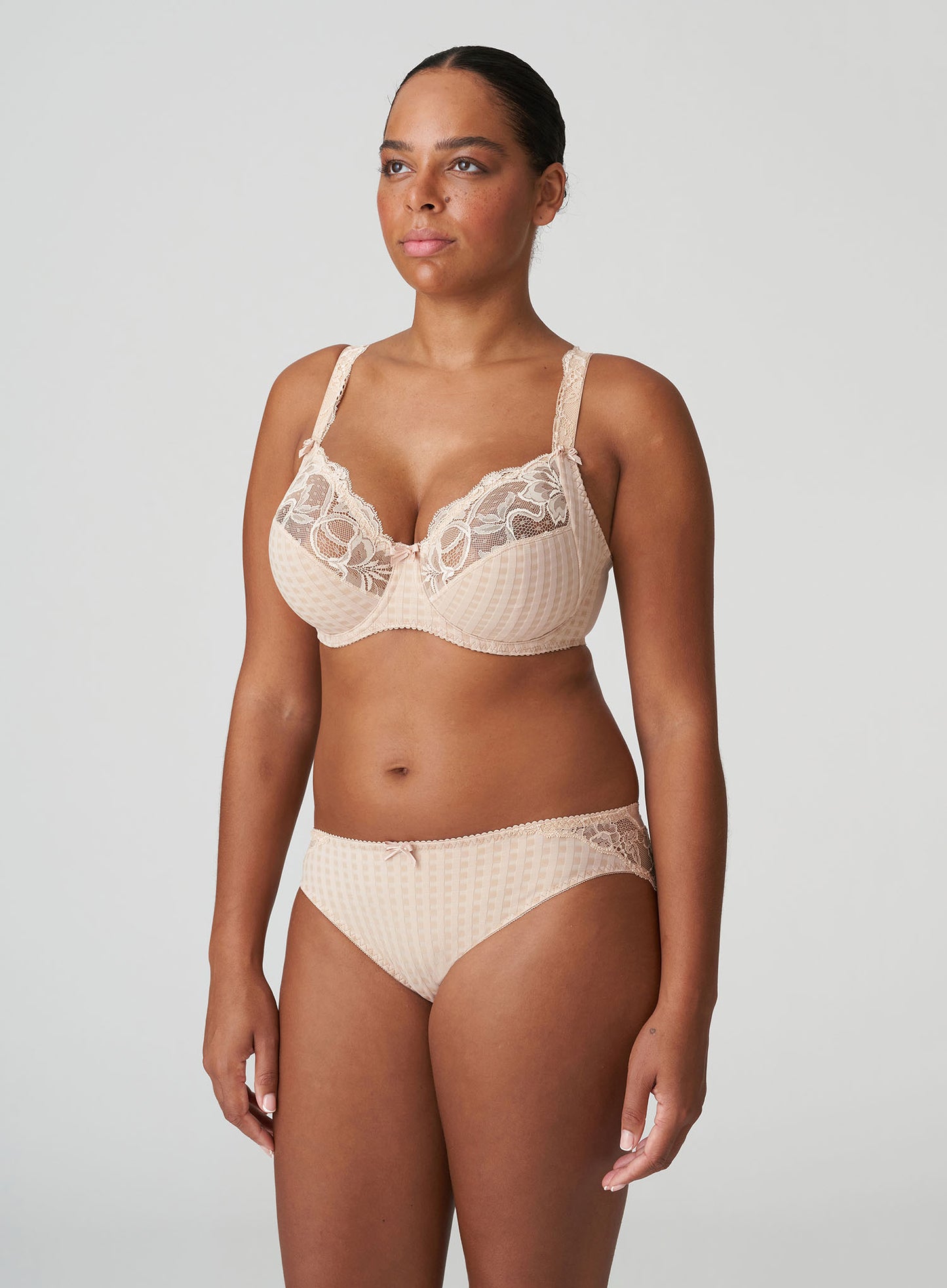 PrimaDonna: Madison Full Cup Bra Cafe Latte