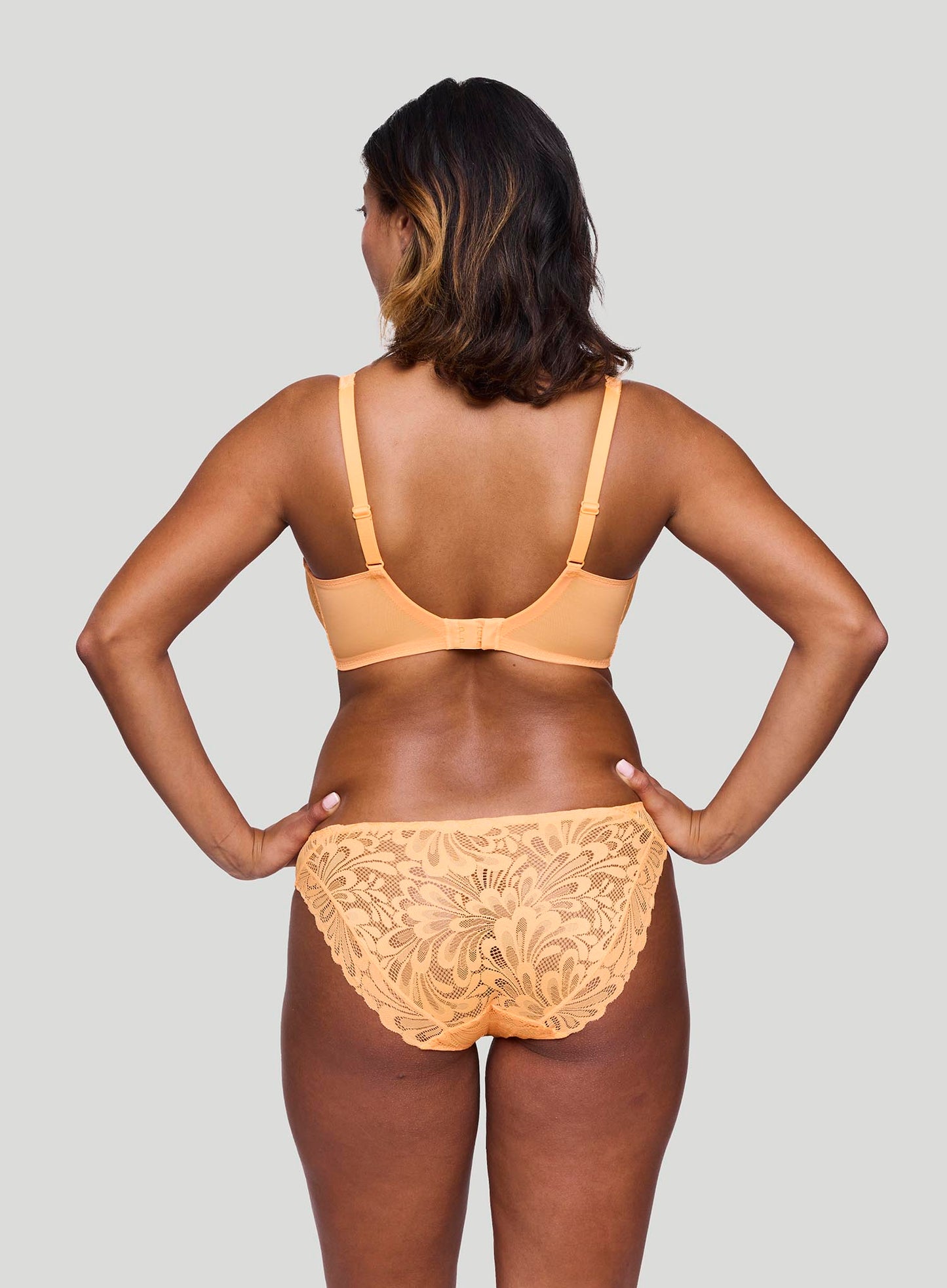 PrimaDonna Twist: Rupi Rio Brief Sunny Day