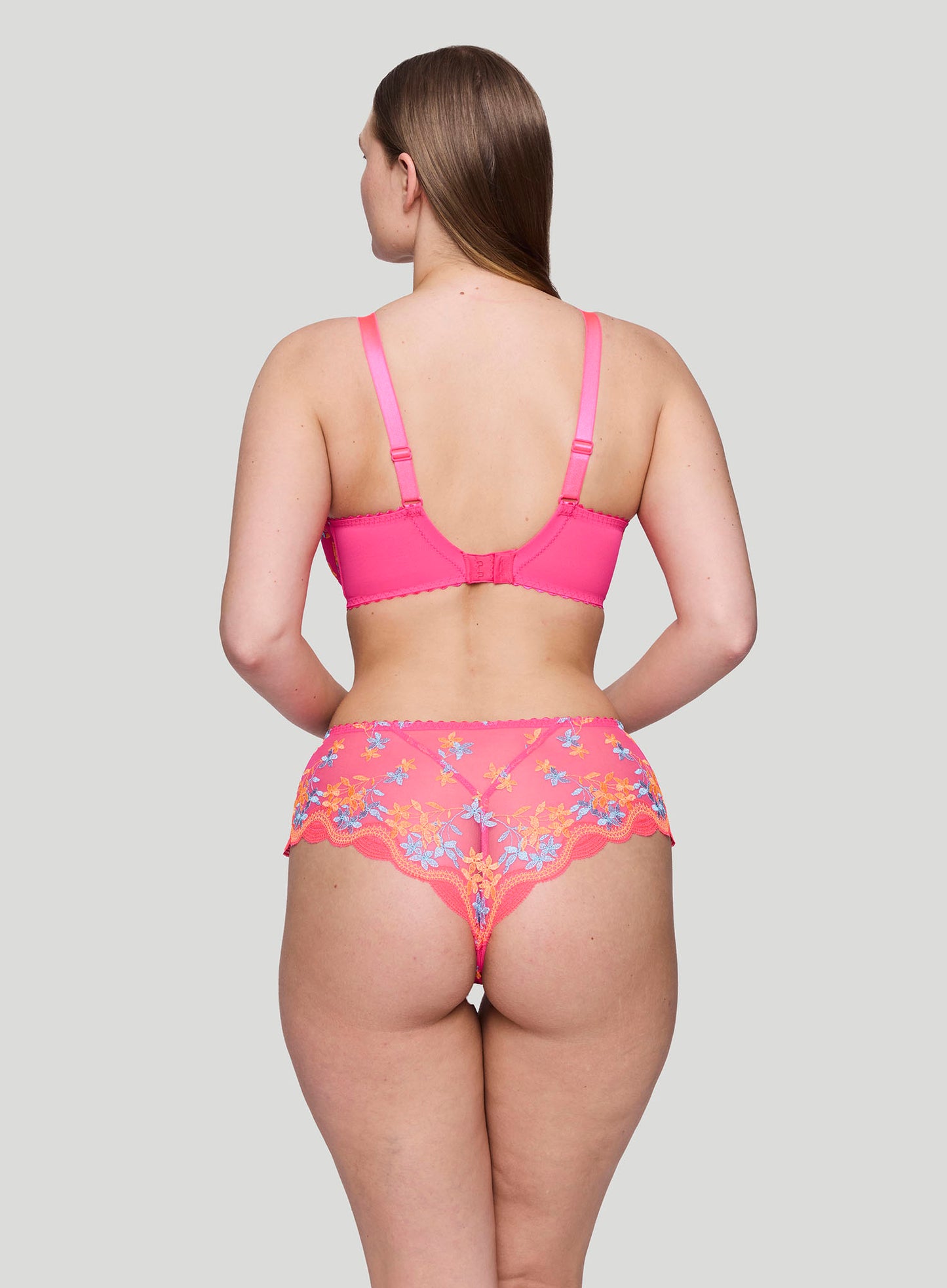 PrimaDonna: Cala Luna Luxury Thong Blogger Pink