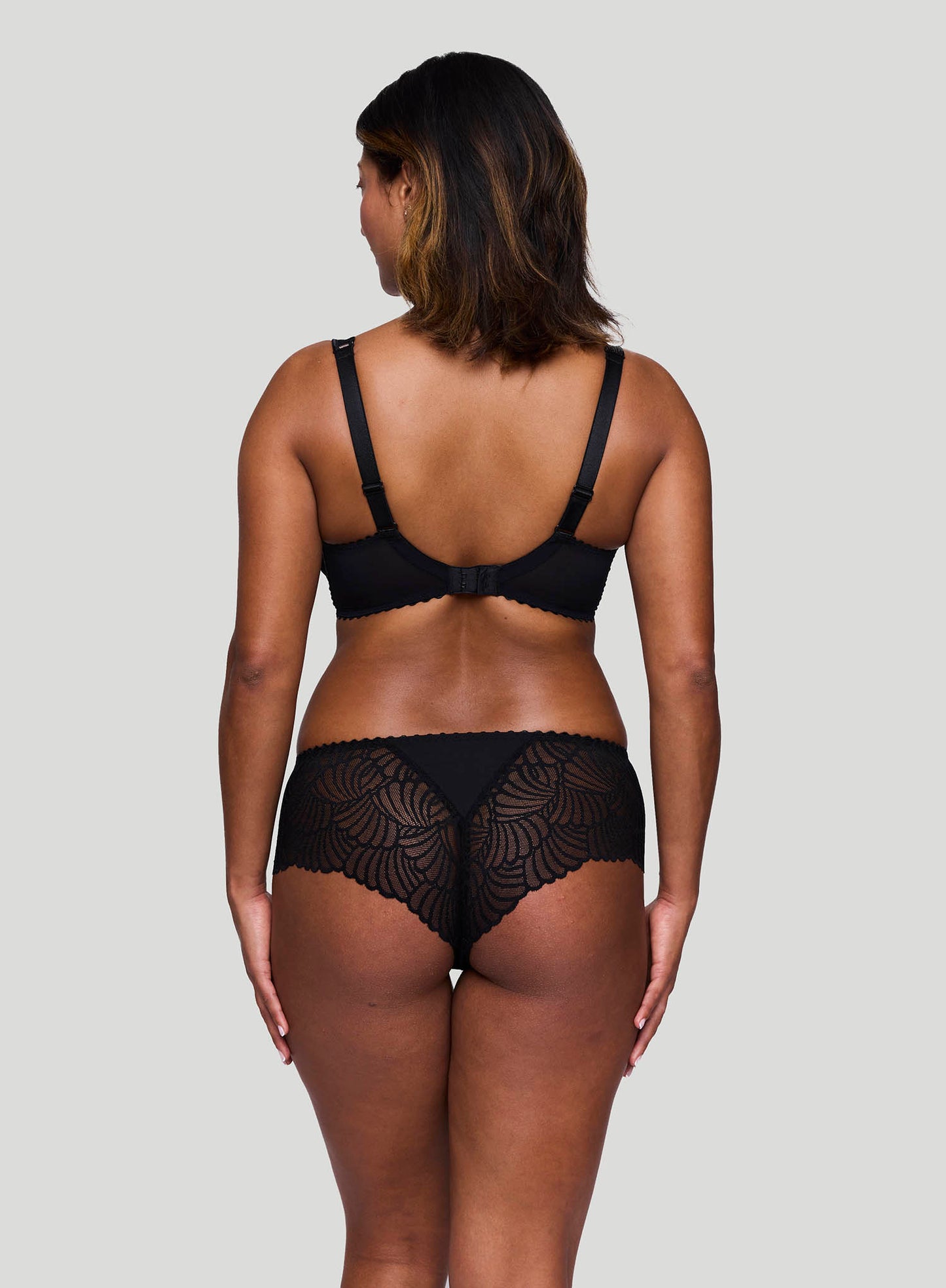 PrimaDonna: Gallipoli Luxury Thong Black