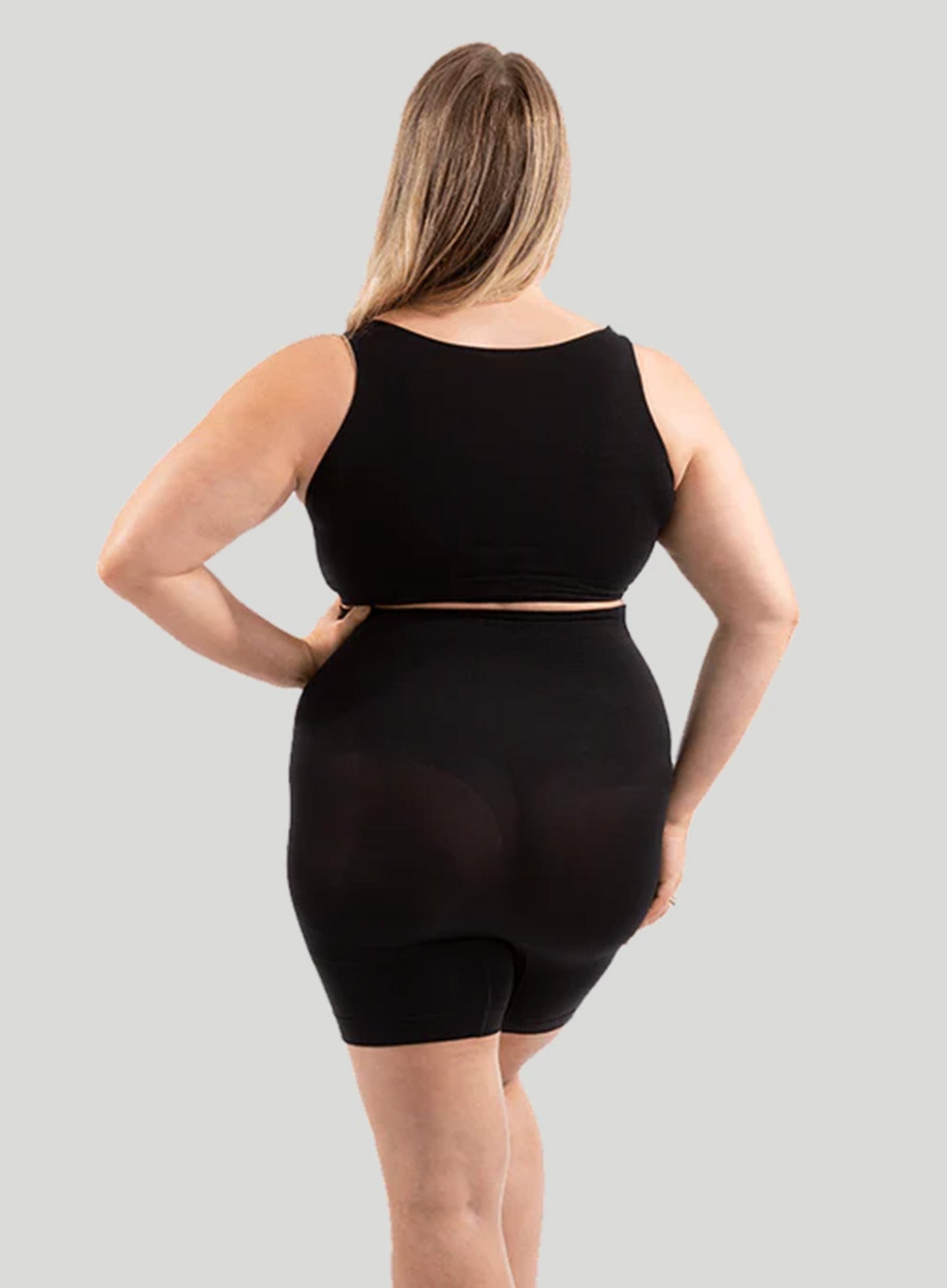 Plus Size Anti Chafing Shorts - Black - Size 14 to 24, Sonsee Woman