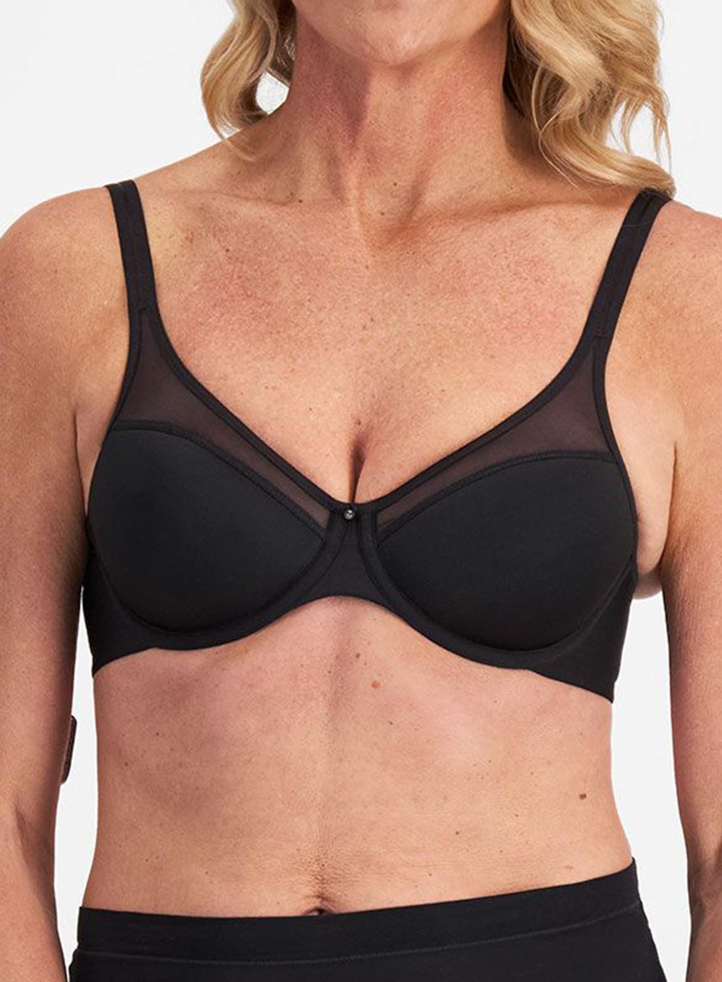 Playtex: Ultra Light Elegance Underwired Bra Black