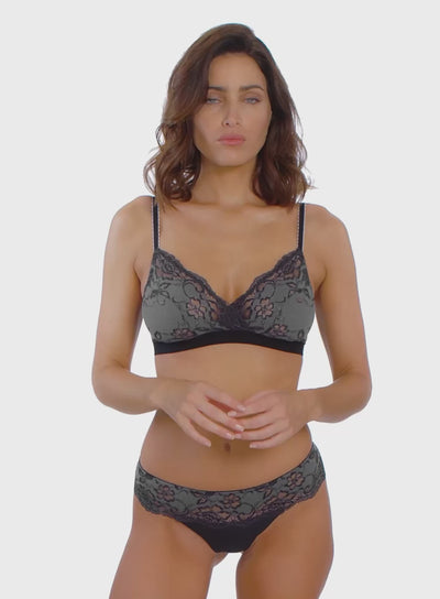 Fuller Figure Firm Support Wirefree Bra