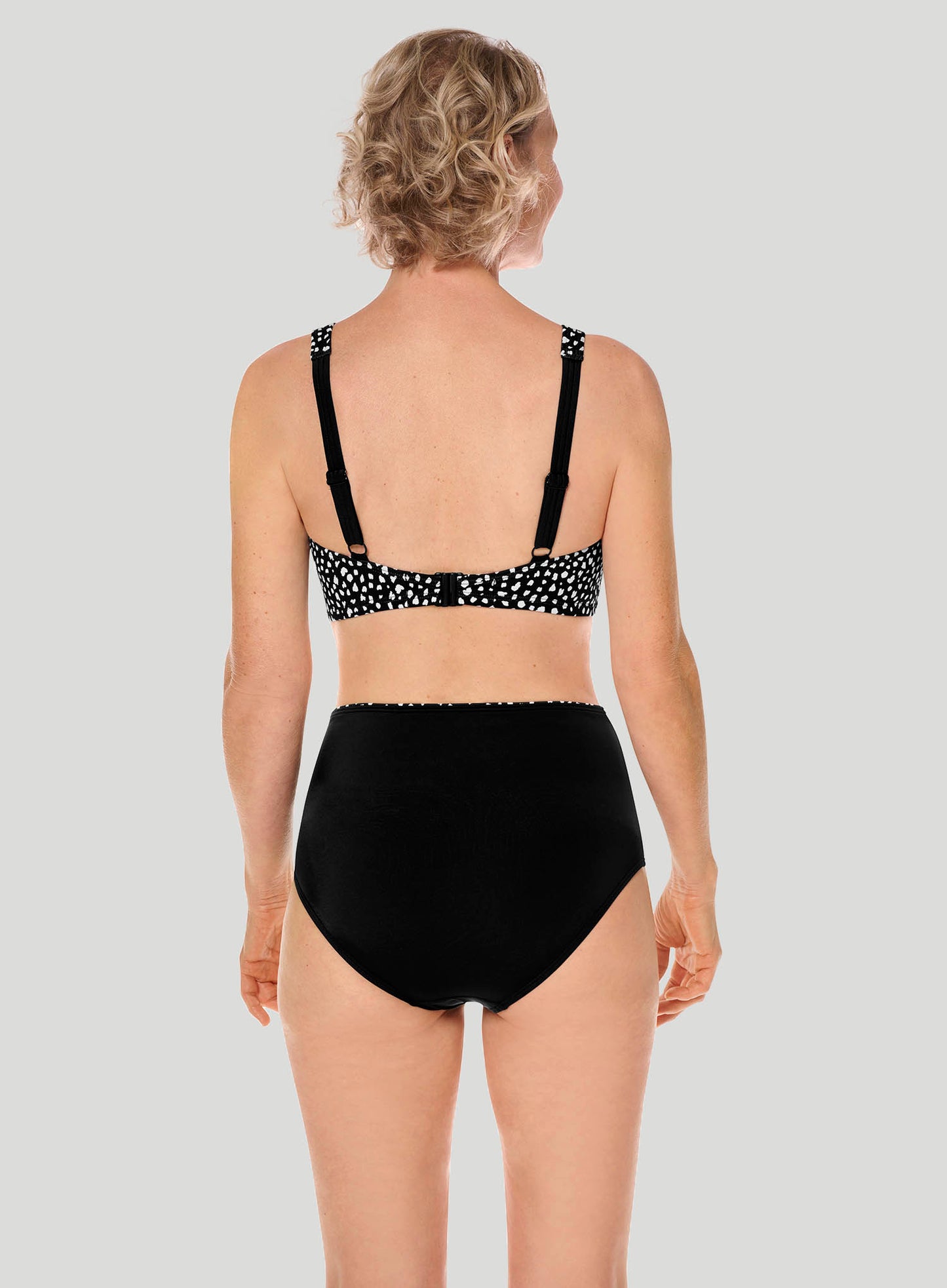 Wholesale 8size Large Black White Skin Sponge Bra Swimsuit Bikini
